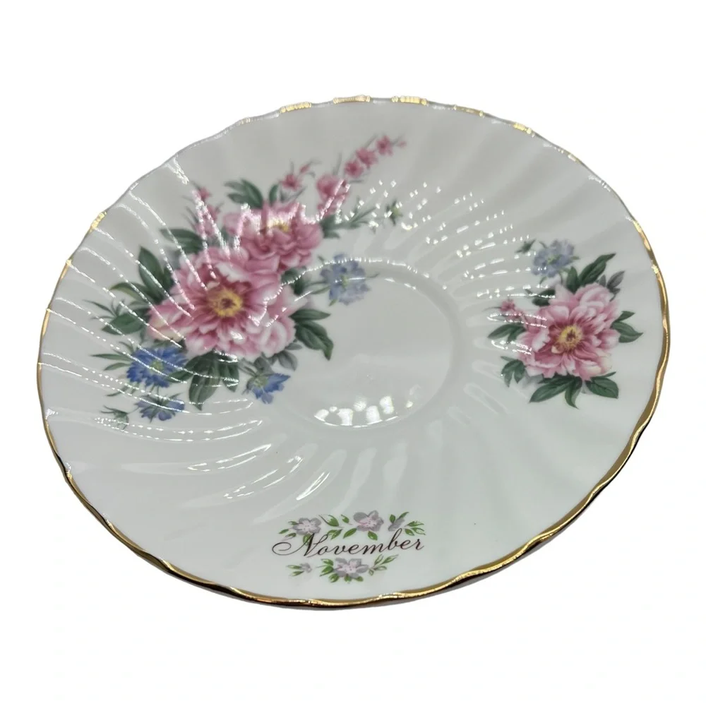 November Tea Cup Crown Victorian Fine Bone China Staffordshire England VTG